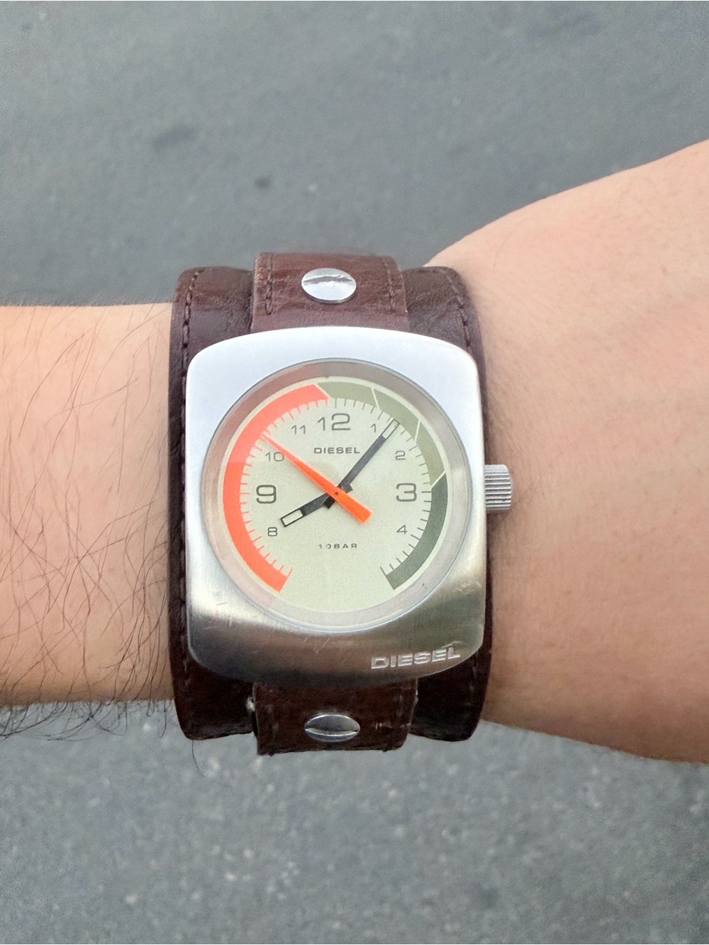 Diesel Square Steel Case DZ2022 Mens Brown Leather Band RARE “Alex Karev”